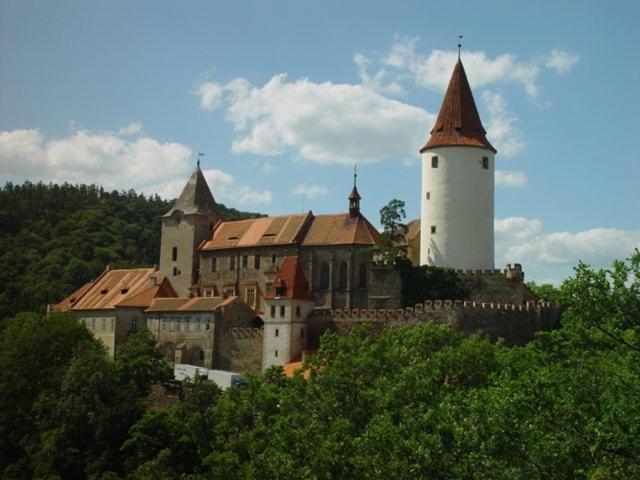 Hotel Kolonie Křivoklát Екстериор снимка